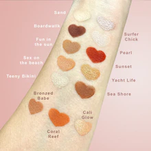 Beach Babe Face & Eyeshadow Palette - Beauty&Beyond