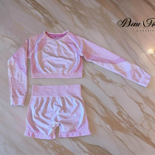 Spandex workout set size medium