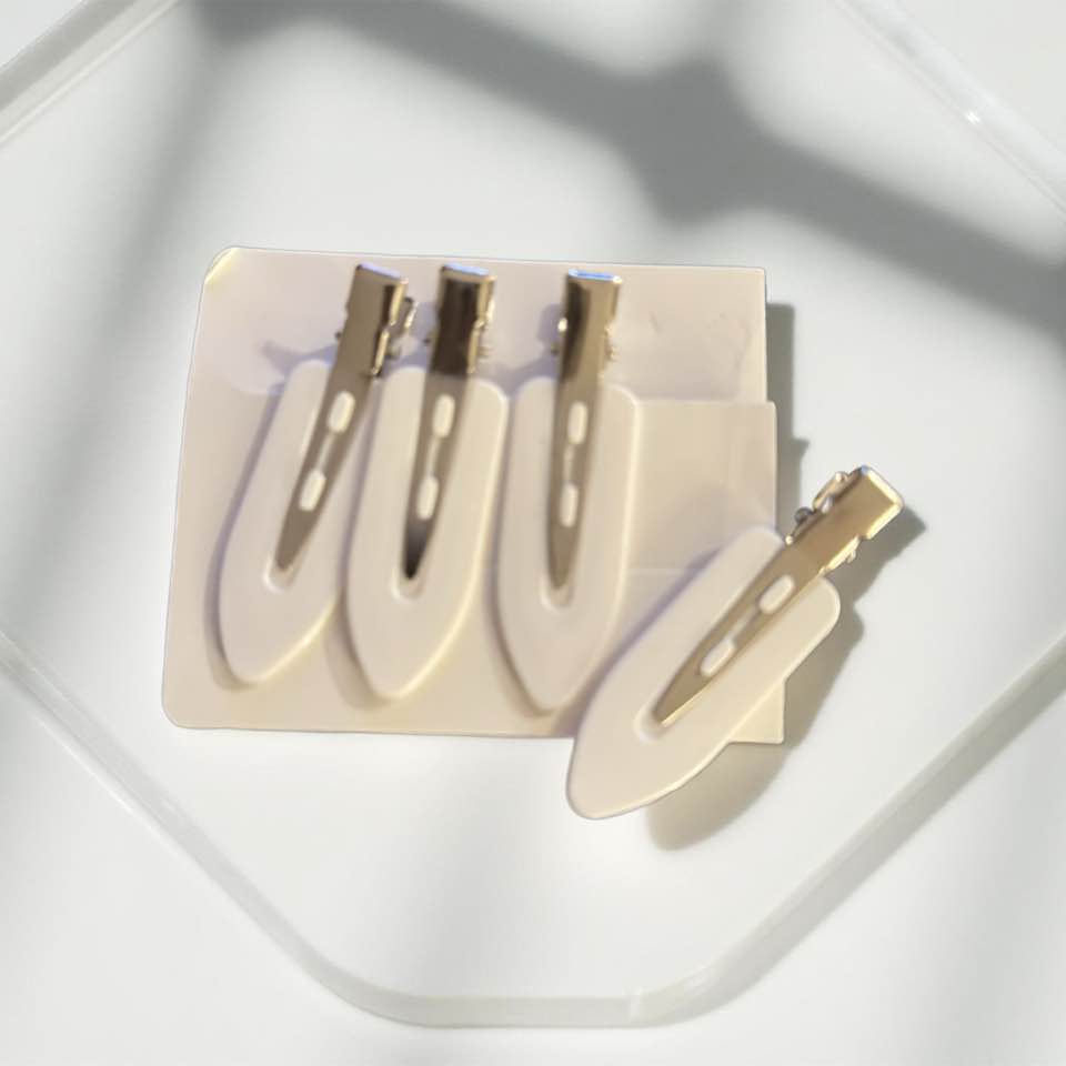 White No Bend Hair Clips 4 pack