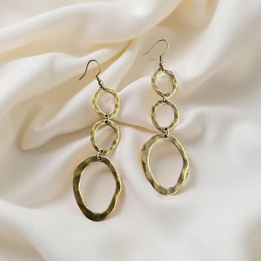 BRASS HAMMERED METAL DANGLERS