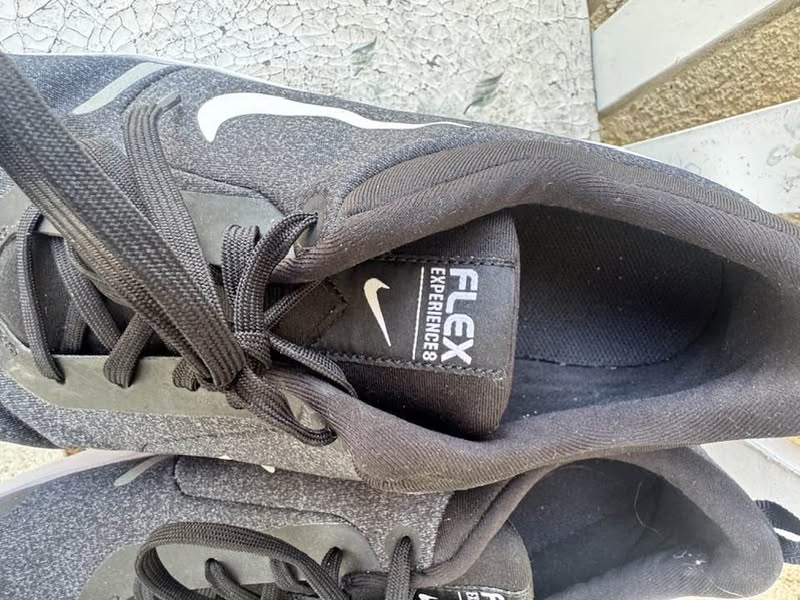 NIKE FLEX EXPERIENCE RUNNING SHOES SIZE 14