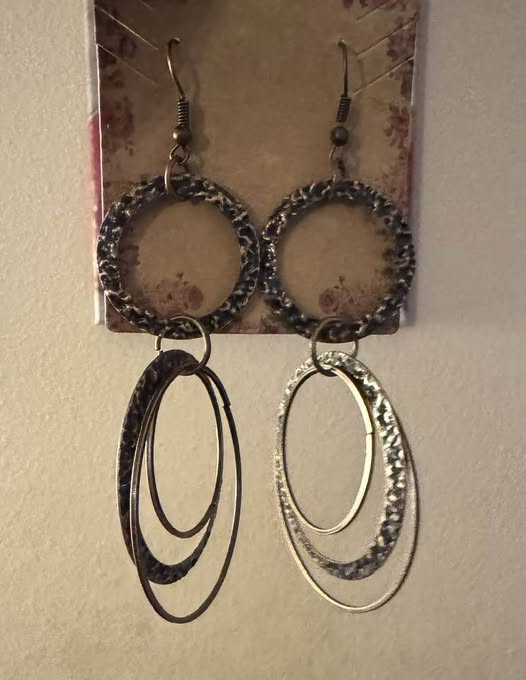 TRIPLE HOOPED DANGLE EARRINGS