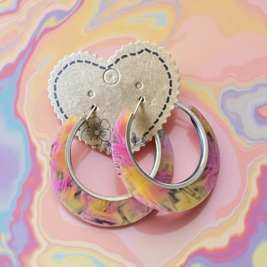 PASTEL ACRYLIC HOOPS