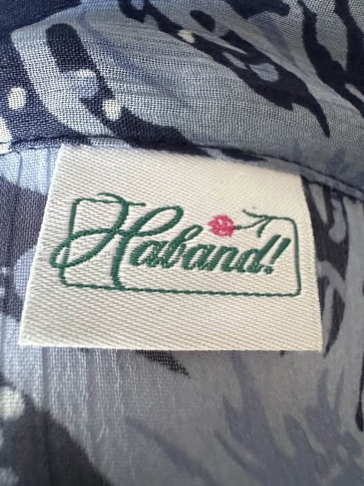 BLUE FLORAL BLOUSE SIZE L