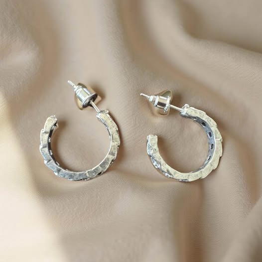 MINI SILVER HOOPS