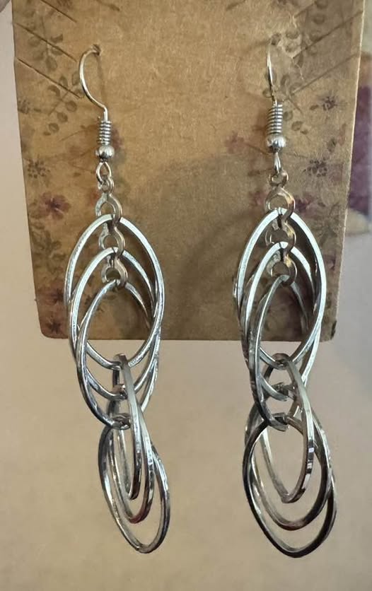 SILVER ENTWINED EARRINGS