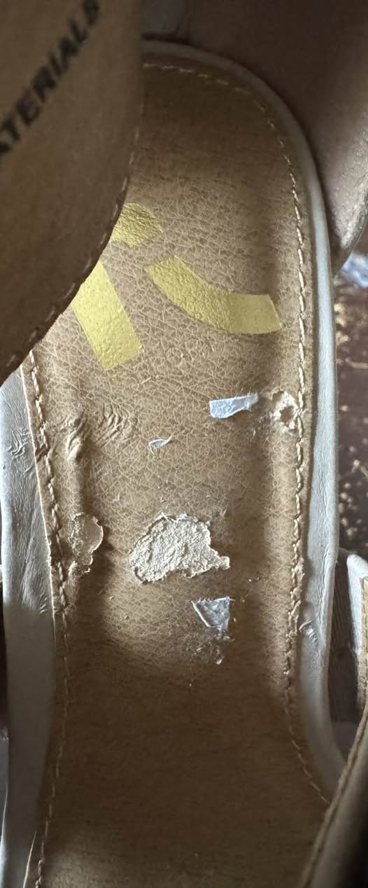 TAN SHOES 5.5