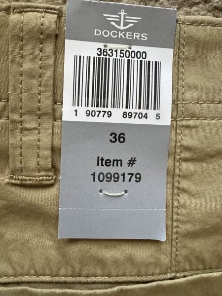 DOCKERS COMFORT UTILITY SHORT SIZE 36