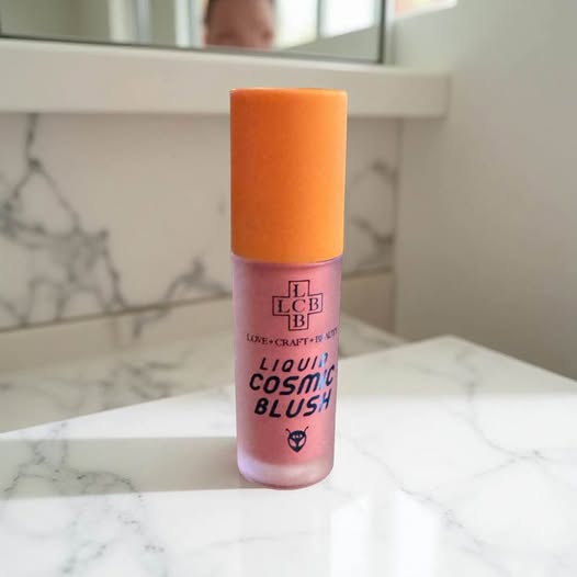 LIQUID COSMIC BLUSH IN MERCURY MOVES