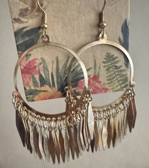 GOLD TASSEL EARRINGS