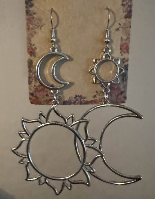 MOON AND SUN SILVER EARRINGS