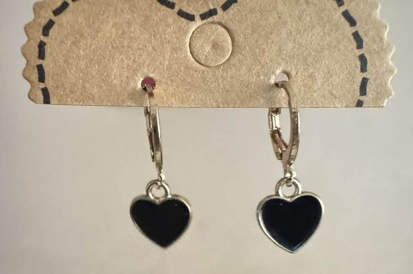BLACK HEART GOLD MINI HOOPS