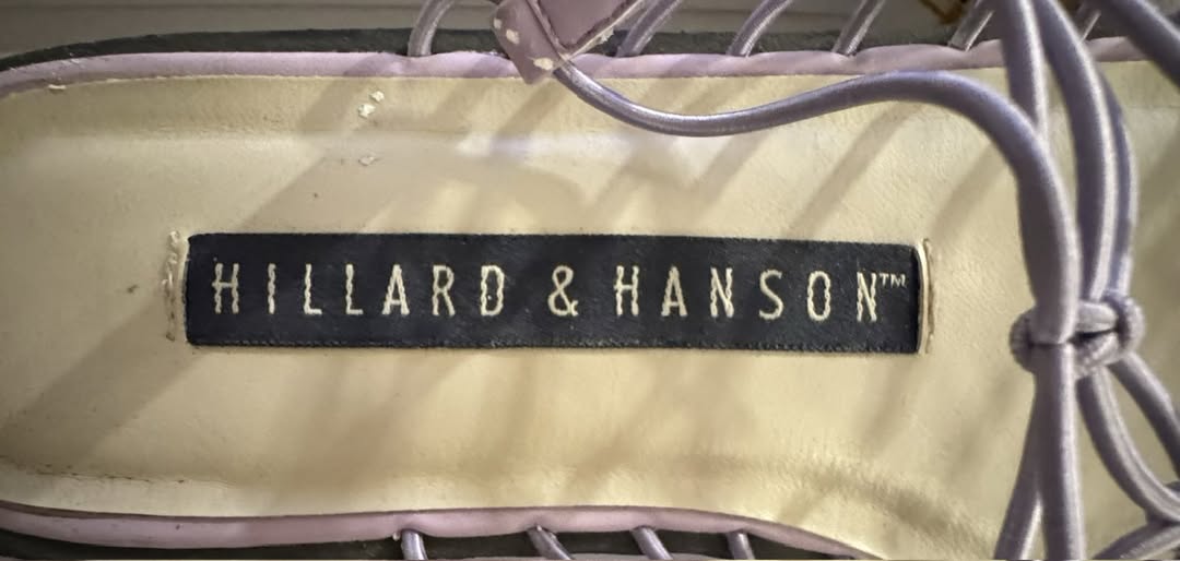 PINK STRAPPY SANDALS SIZE 6.5