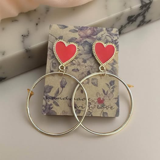 RED HEART/GOLD HOOP