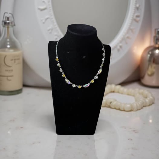 MULTI OIL SPILL NECKLACE