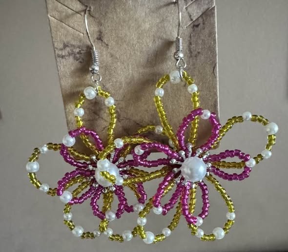 MULTI COLOR WITH PEARL FLOWER EARRINGS