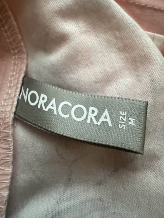 NORACORA FLORAL BLOUSE SIZE M - Beauty&Beyond