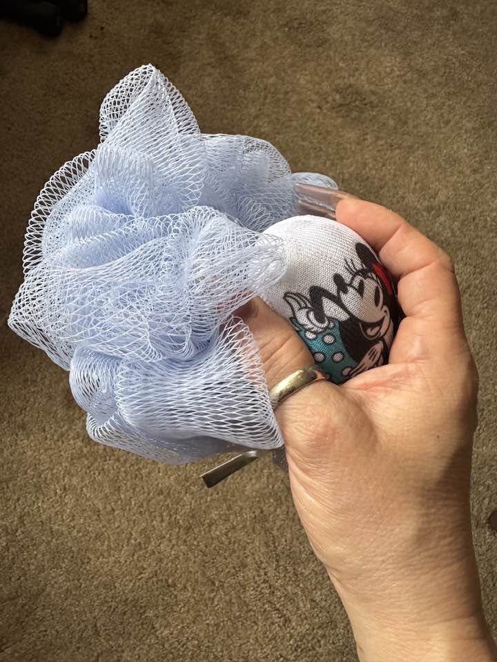 Light Blue Mesh Bath Loofah with Character Grip Handle | Soft Exfoliating Bath Sponge