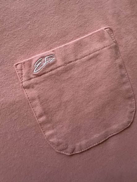 Ever Forward Men’s Pink Long Sleeve Pocket T-Shirt Size Medium