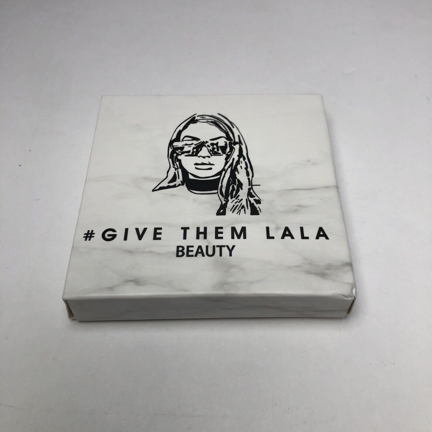 Give Them Lala Beauty - Pressed Highlighter - Beauty&Beyond