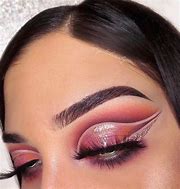 Champagne Kisses II Eyeshadow Palette - Beauty&Beyond