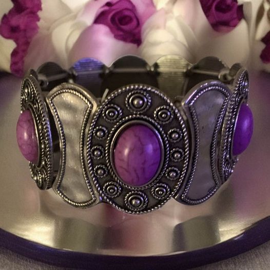 Purple Crackle Stone Bracelet