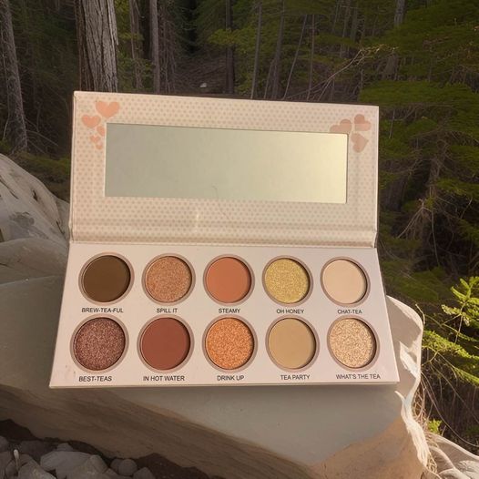 What's the Tea? Eyeshadow Palette
