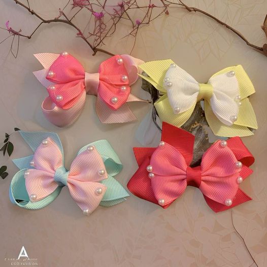 Pearl Hair Bows