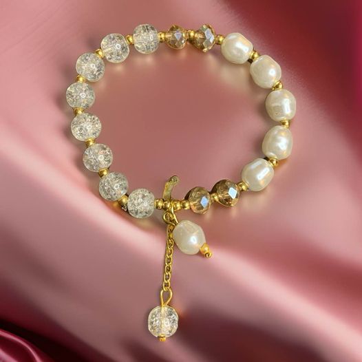 Pearl & Crystal Beads Bracelet