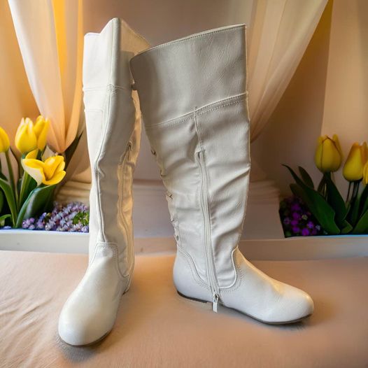 White Knee High Boots size 5.5