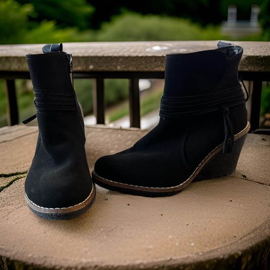 Western Black Booties