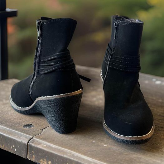 Western Black Booties