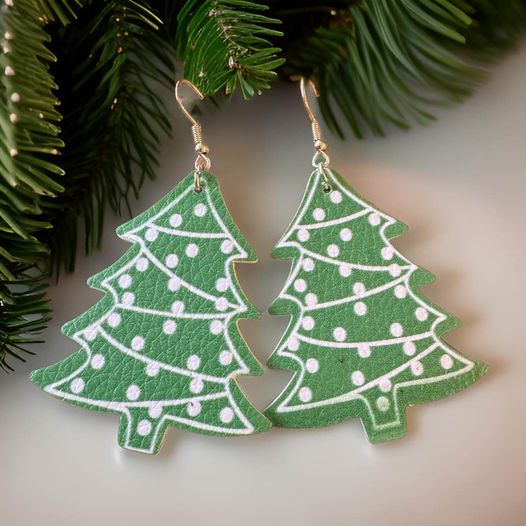 Christmas Tree Leather Earrings