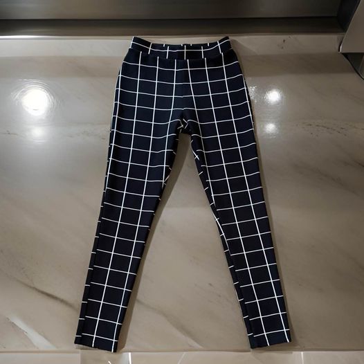 Plaid Stretch Pants Size Small