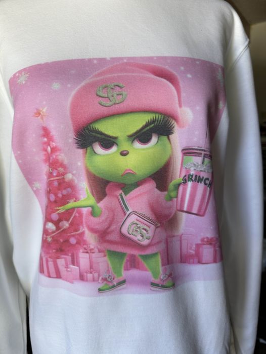 Pi$$ed off Grinch Girl Crew Neck size M