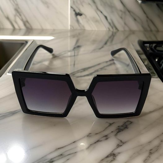 Square Black Sunglasses