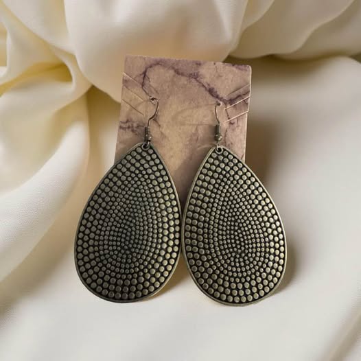 BRASS TEAR DROP EARRINGS