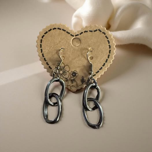 GUNMETAL MINI 2 LINK CHAIN EARRINGS