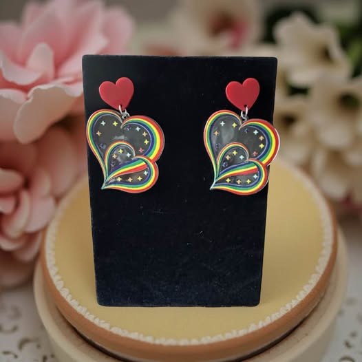 ACRYLIC HEART RAINBOW EARRINGS