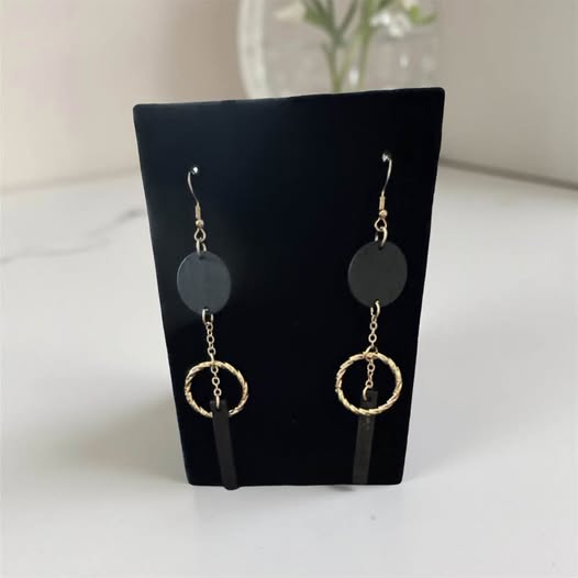 BLACK AND GOLD EARRINGS