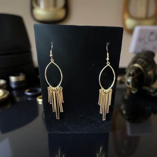 GOLD TASSEL EARRINGS