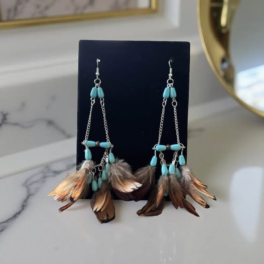 FEATHER EARRINGS