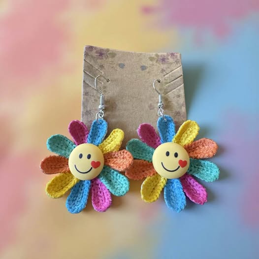 HAPPY SMILES EARRINGS