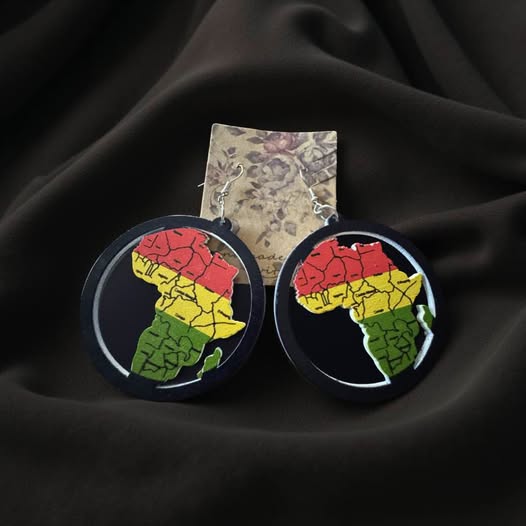 AFRICA WOOD EARRINGS
