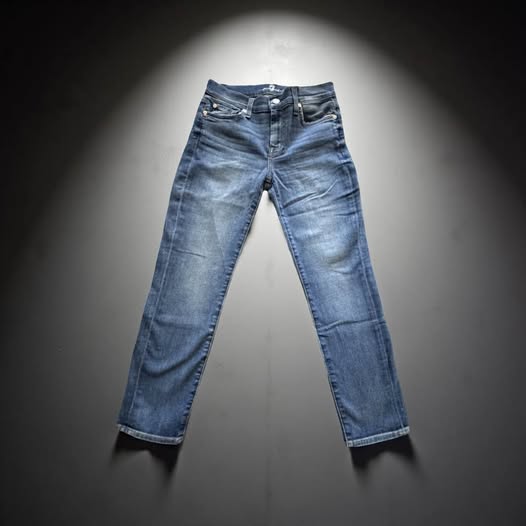 ROXANNE ANKLE 7 FOR ALL MANKIND JEANS SIZE 26