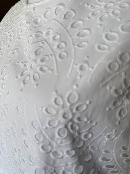 CALVIN KLEIN WHITE BLOUSE SIZE M