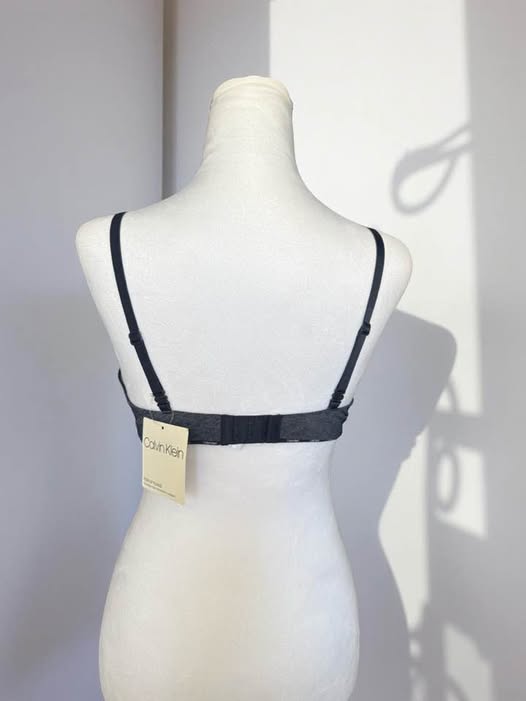 CALVIN KLEIN BLUE BRA 36B