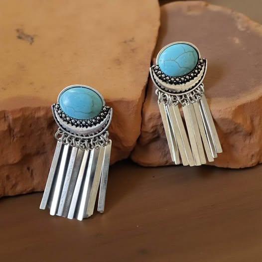 TURQUOIS CRACKLE STONE EARRINGS