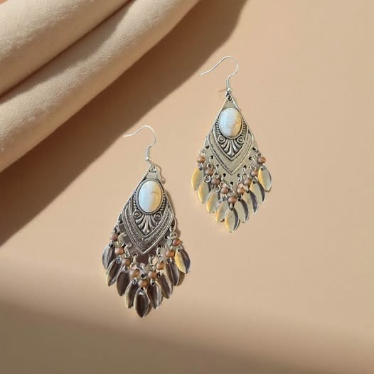 SILVER/CRACKLE STONE EARRINGS