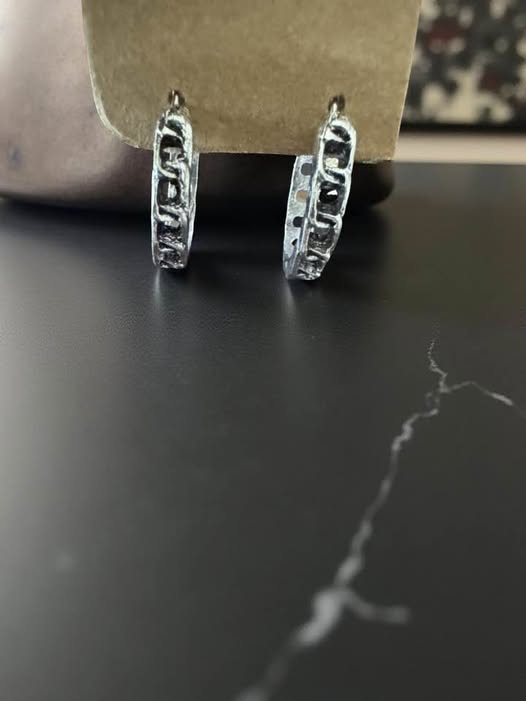 MINI SILVER HOOPS